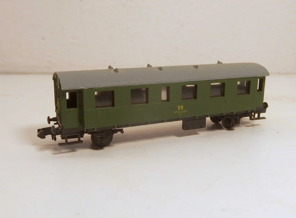 2osý osobní vůz DR N 041026