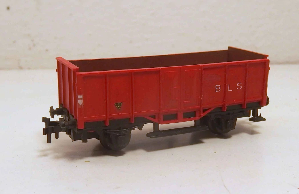 2osý vůz BLS N 079026