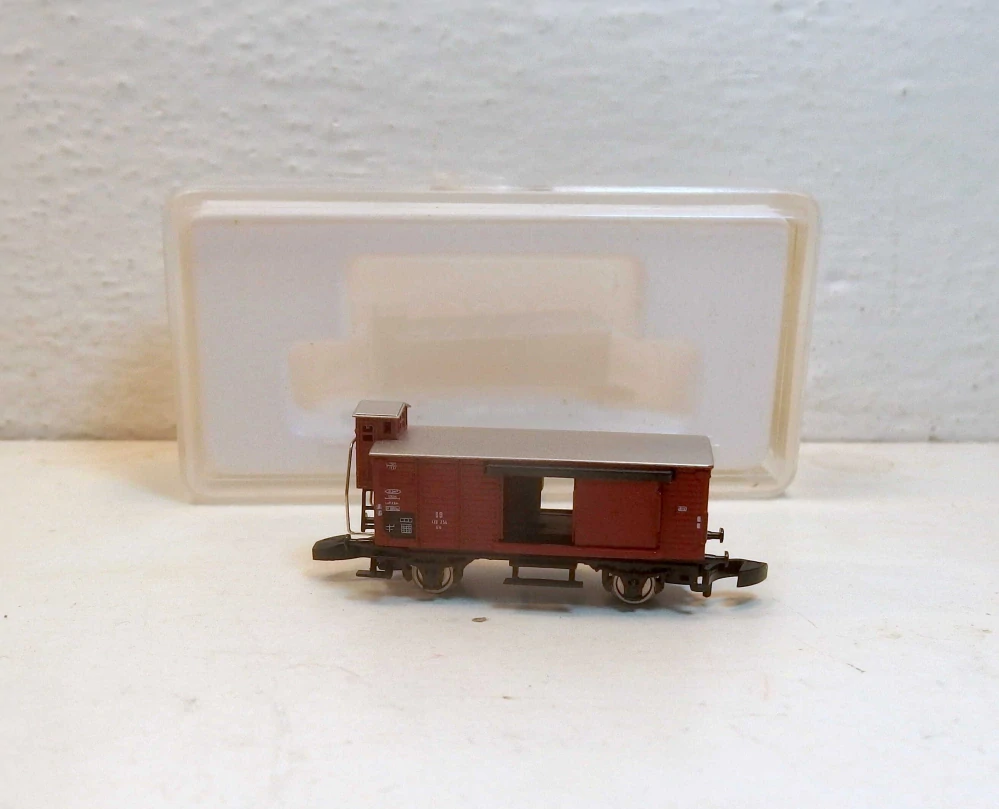 2osý krytý vůz DB Z 12425