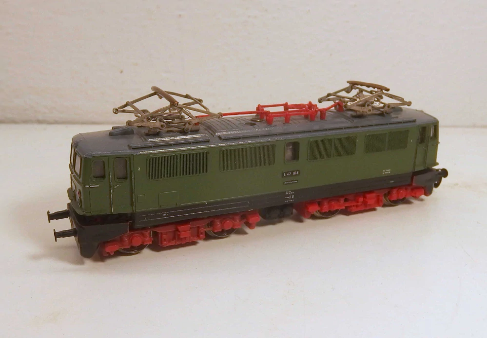 Lokomotiva E 42 018 DRTT 029026