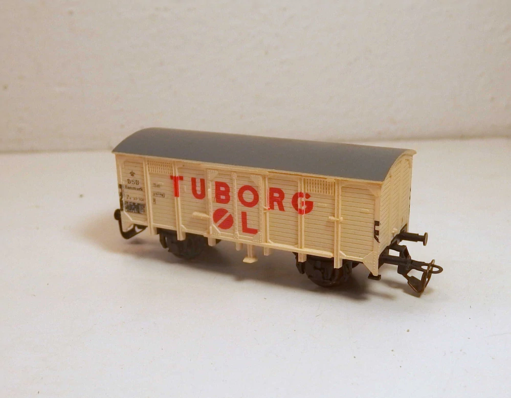 2osý krytý vůz Tuborg TT 28121