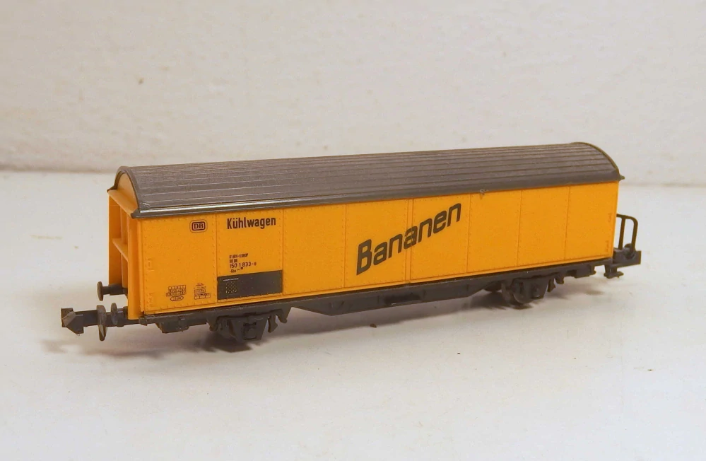 2osý chladicí  vůz Bananen DB  041026