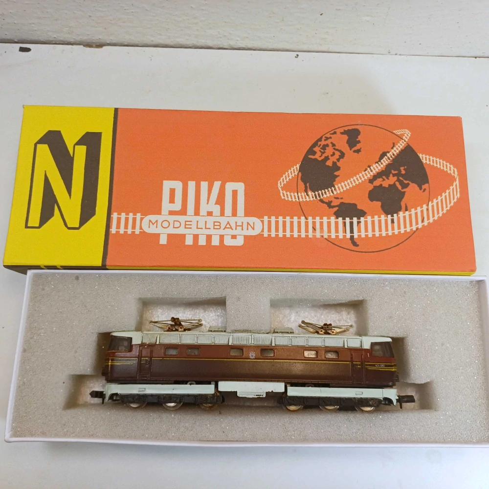 Lokomotiva ČS 4 032 N 225025