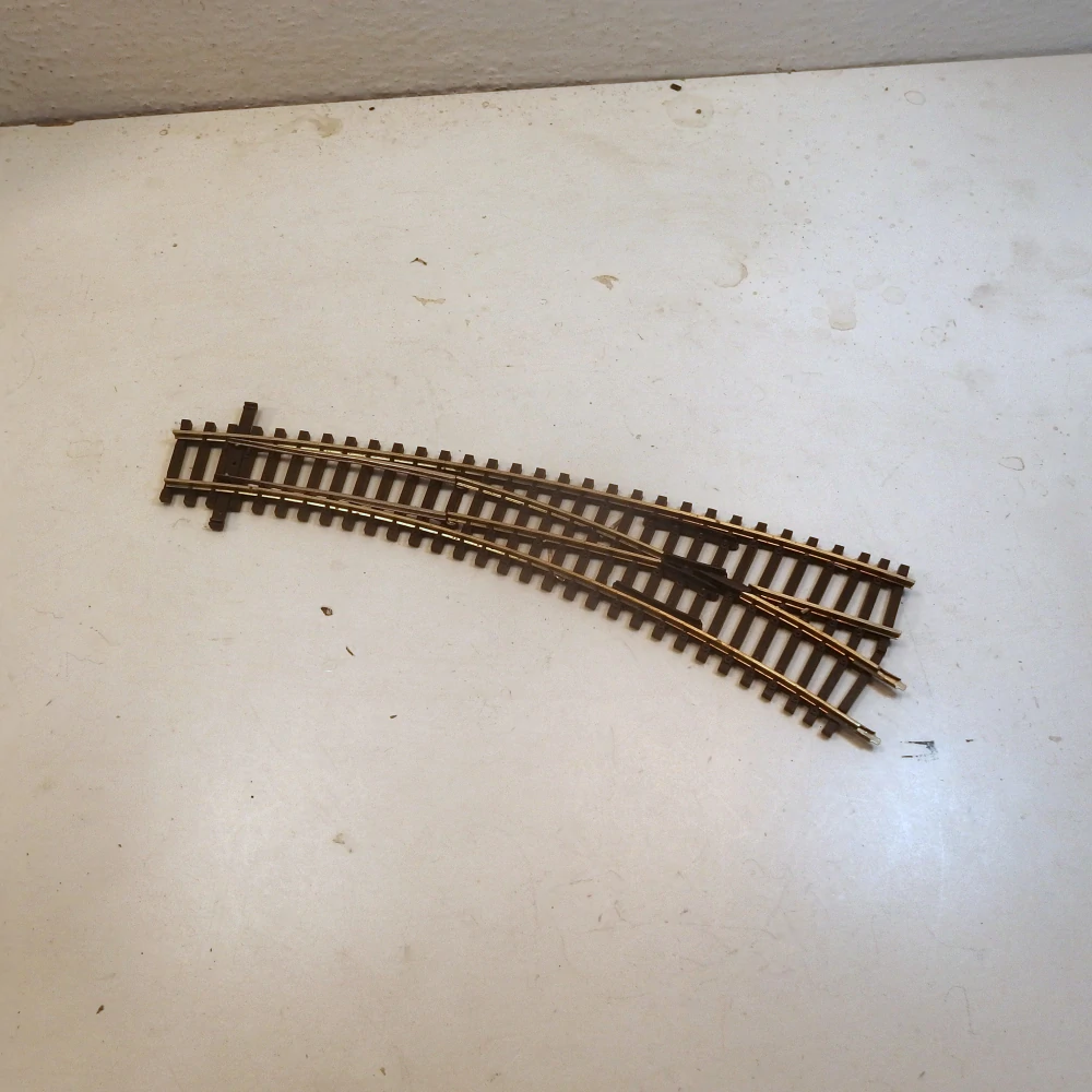 Oblouková vyhybka Tillig pravá   07424