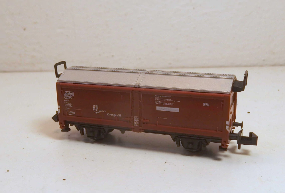 2osý krytý vůz DB N 019026