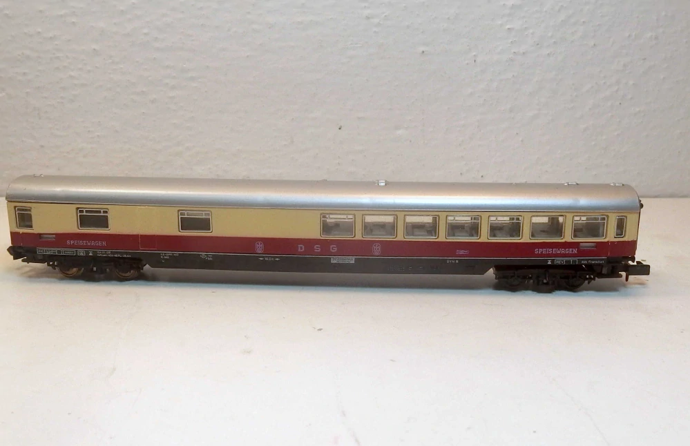 4osý jídelní vůz DSG N 15125