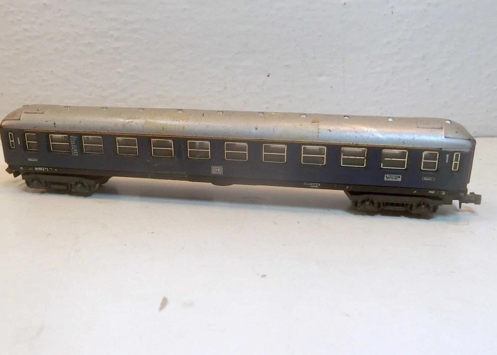 4osý osobní vůz DB  N 12725