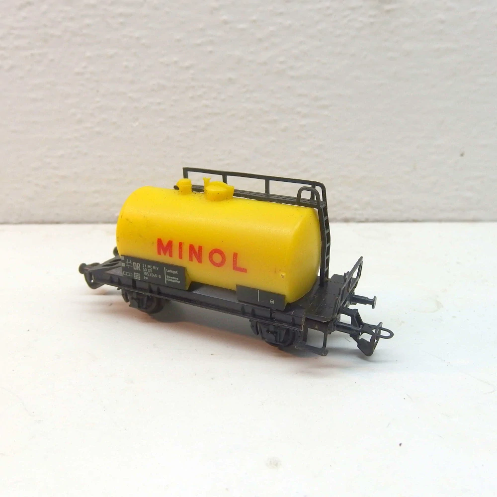 2osá cisterna Minol  DR     TT 190025