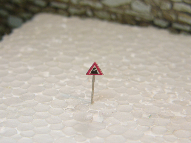 Dopravní značka pozor vlak TT 057015