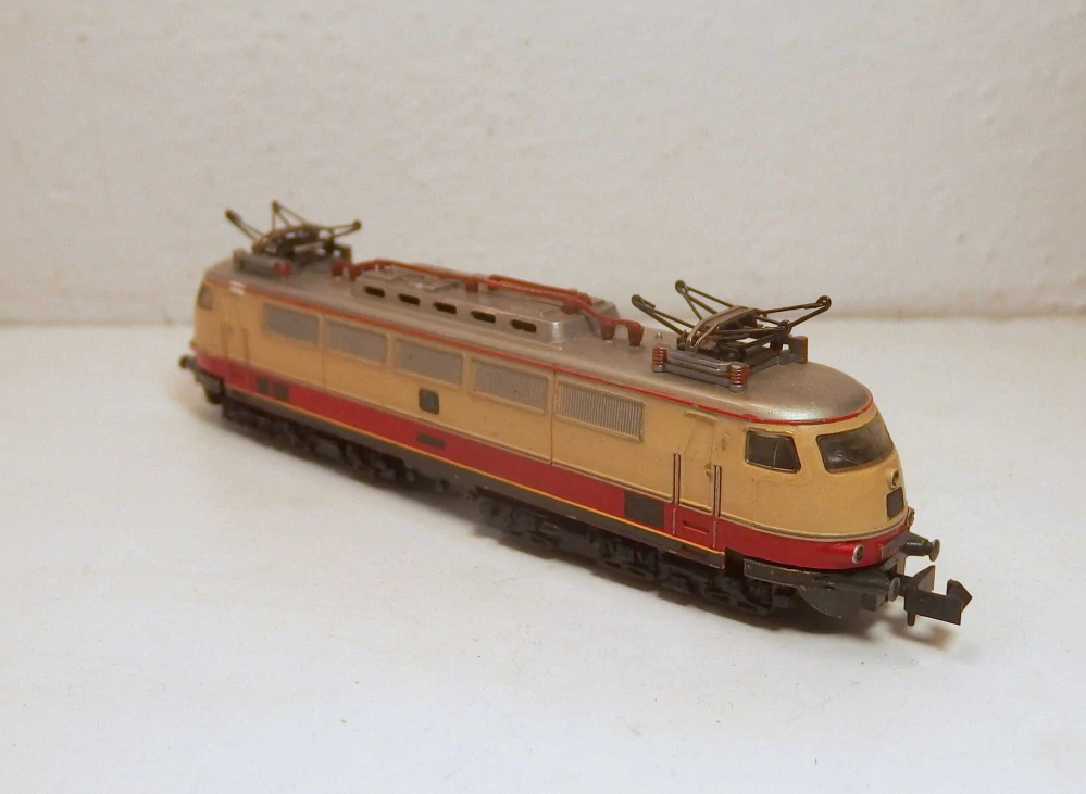 Lokomotiva E 03 001 DB N 193025