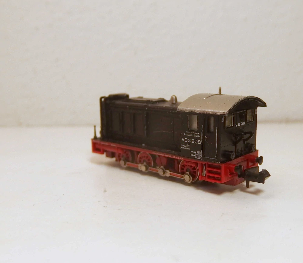 Lokomotiva V 36 208 DB  N 227025