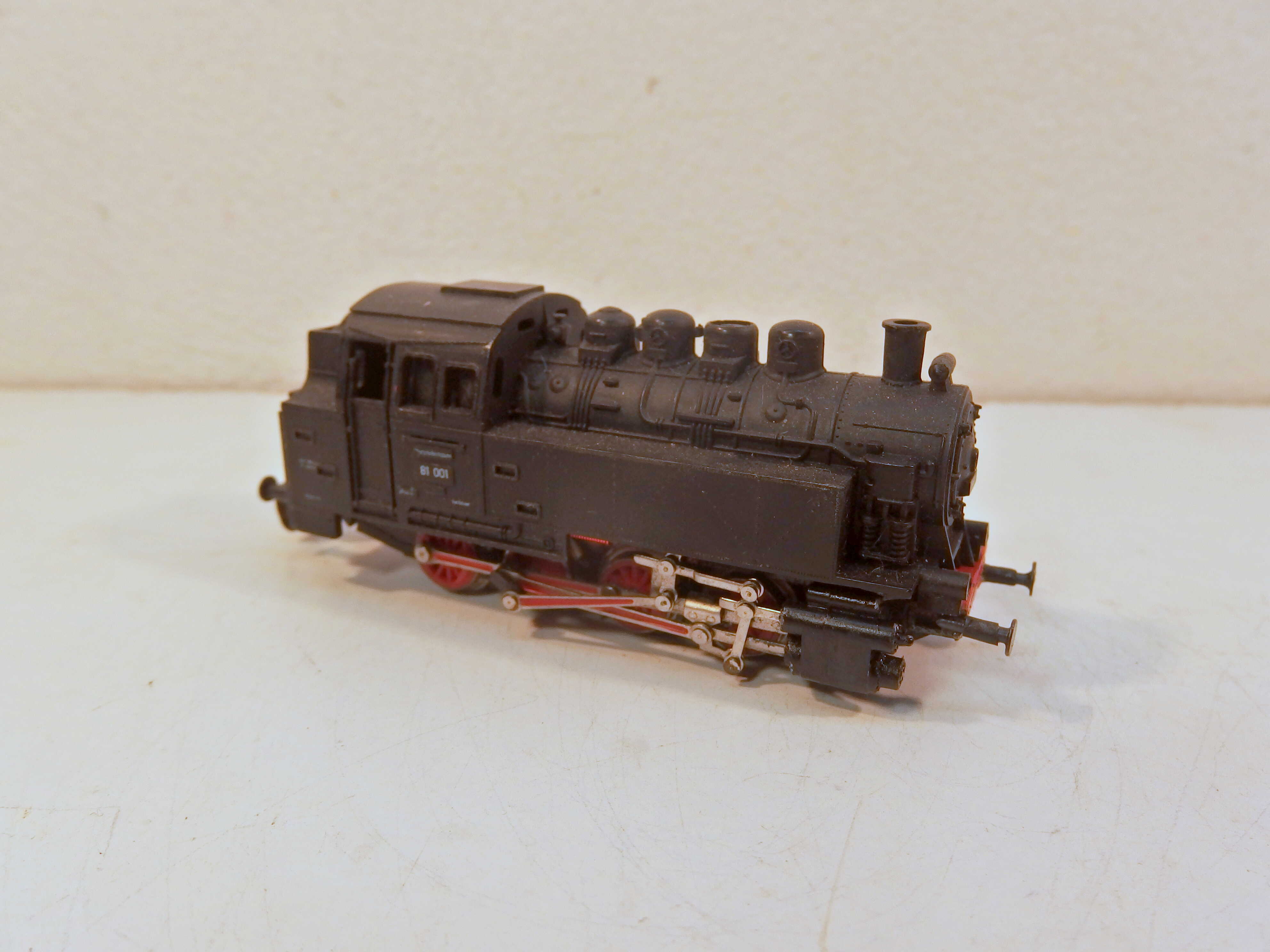 Lokomotiva BR 81 001 TT 03022