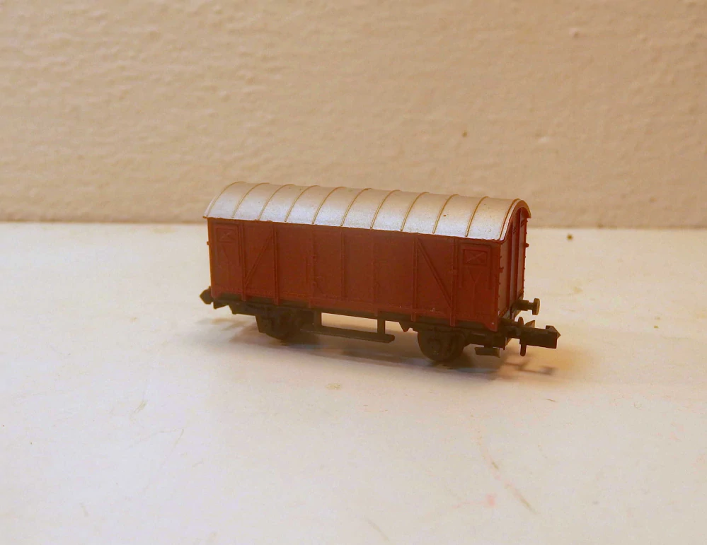2osý krytý vůz  DB N  12225