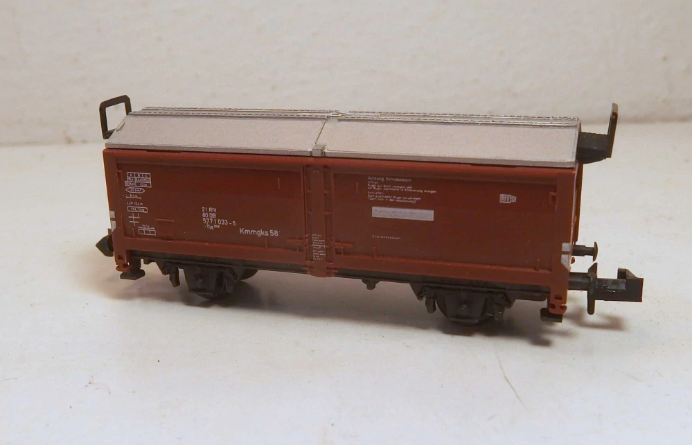 2osý krytý vůz DB N 019026