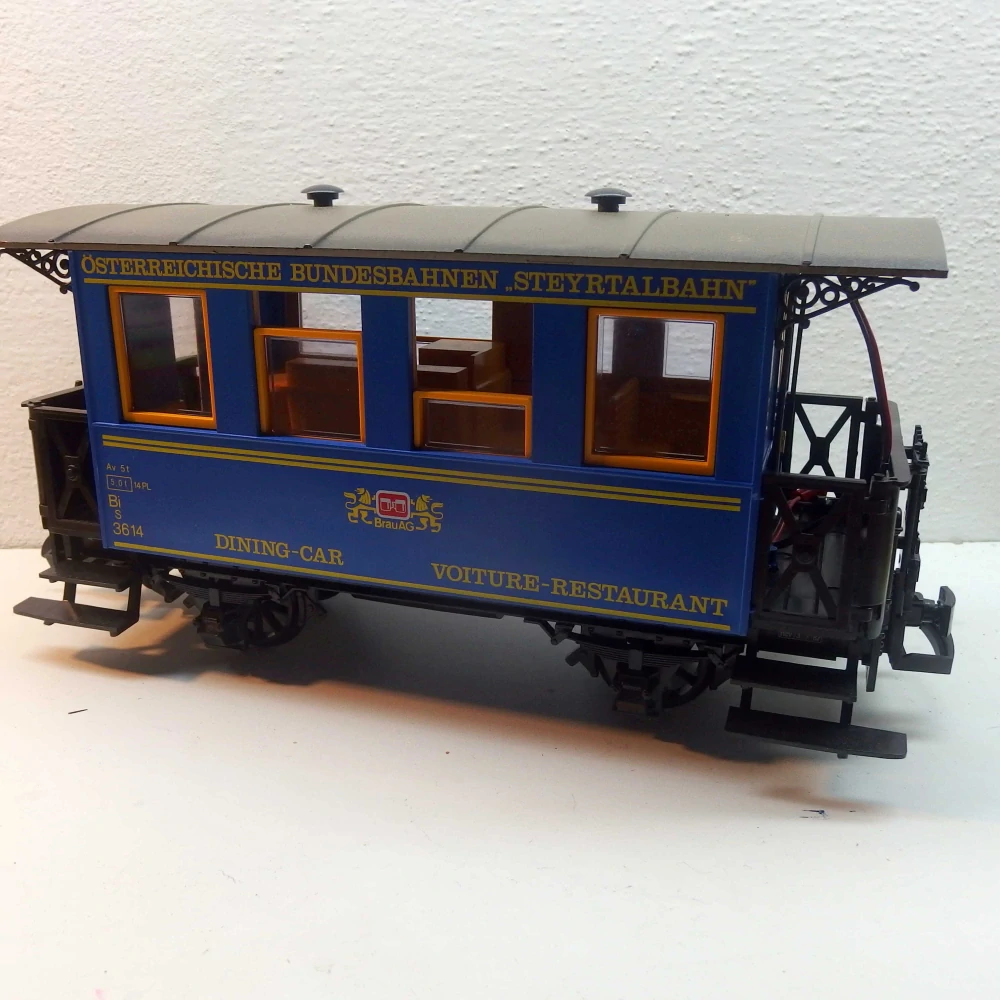 2osý jídelní  vůz OBB G 03525