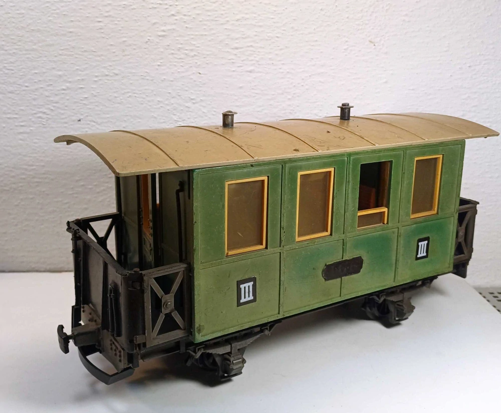 2osý osobní vůz   G 191025