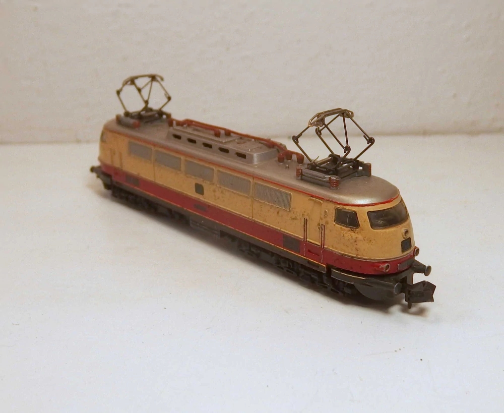 Lokomotiva E 03 001 DB N 193025