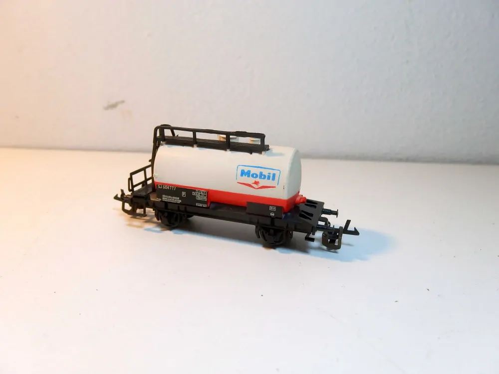 2osá cisterna Mobil SJ TT 164025