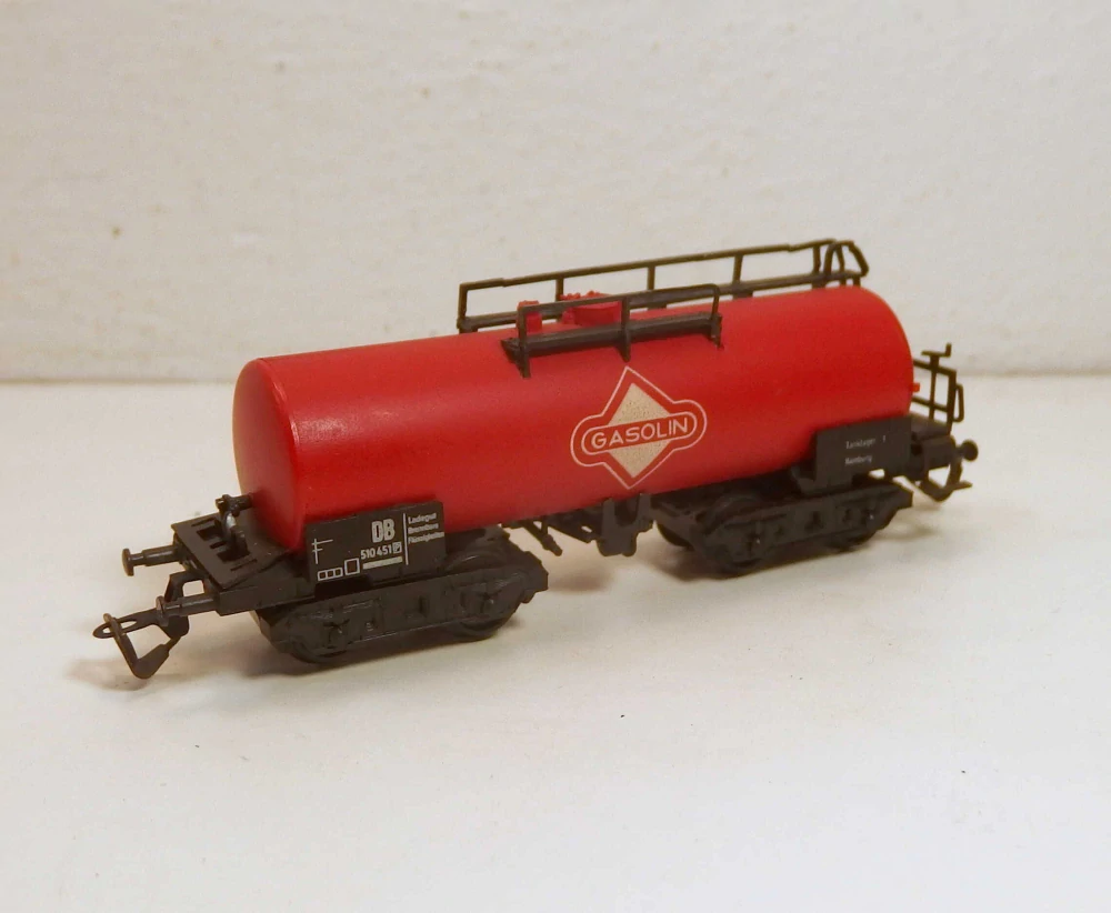 4osá cisterna  Gasolin    TT 190025