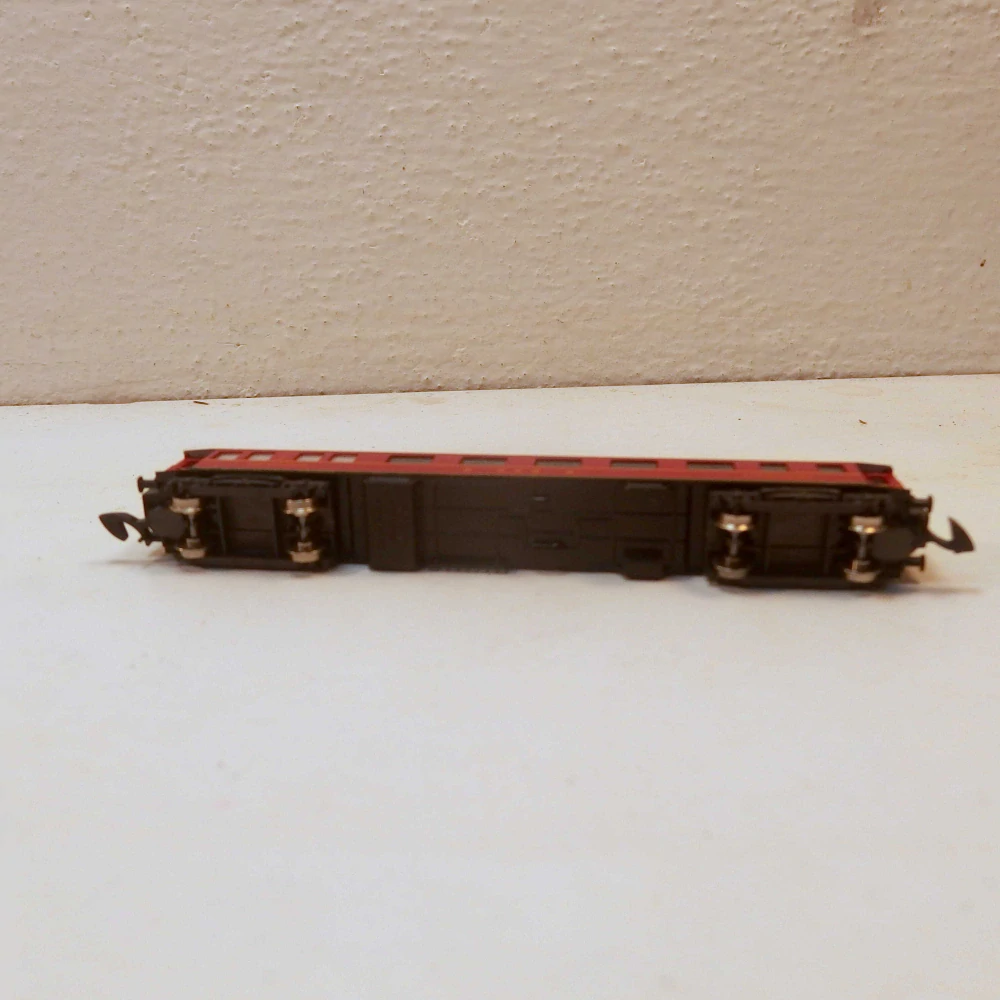 4osý osobní  vůz DB   Z 04025