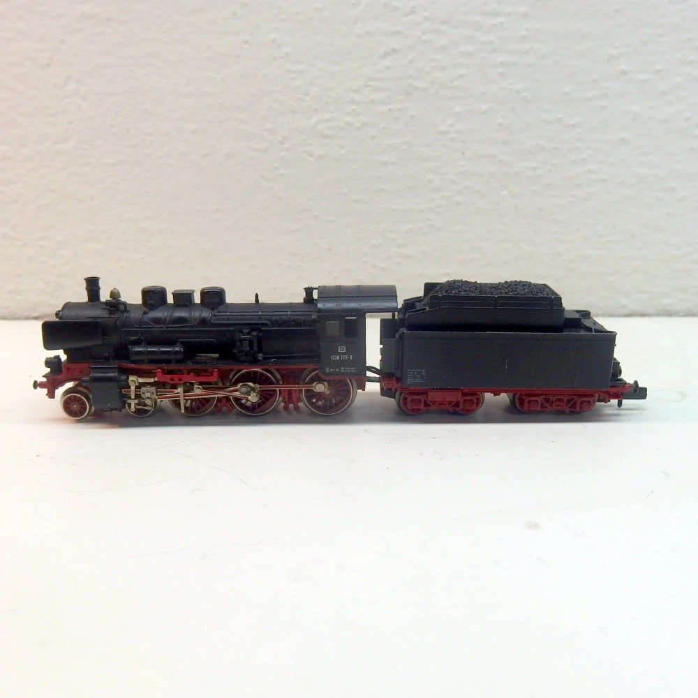 Lokomotiva BR 038 772-0 DB N 10425
