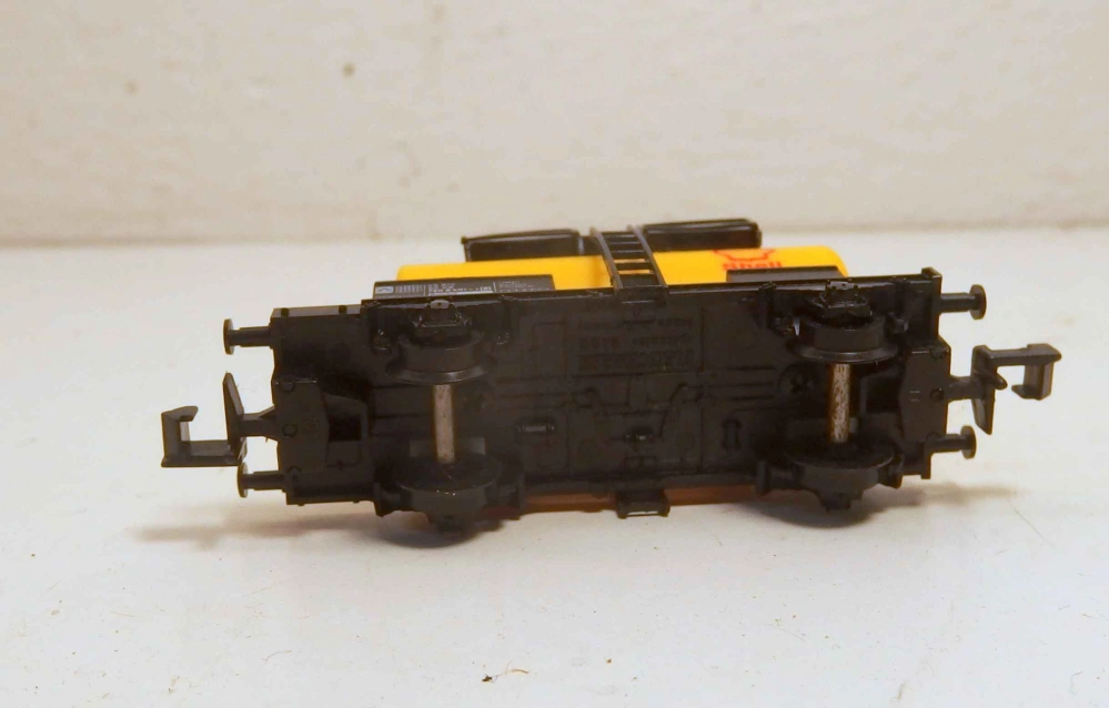 2osá cisterna Shell   DB  N 077026