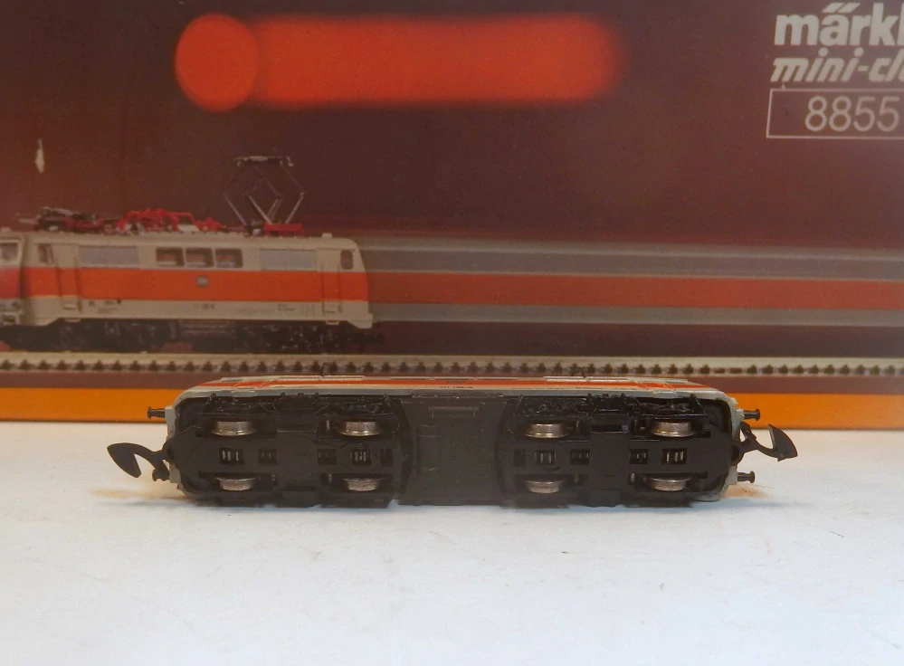 Lokomotiva E 111 136-8  DB Z  130025