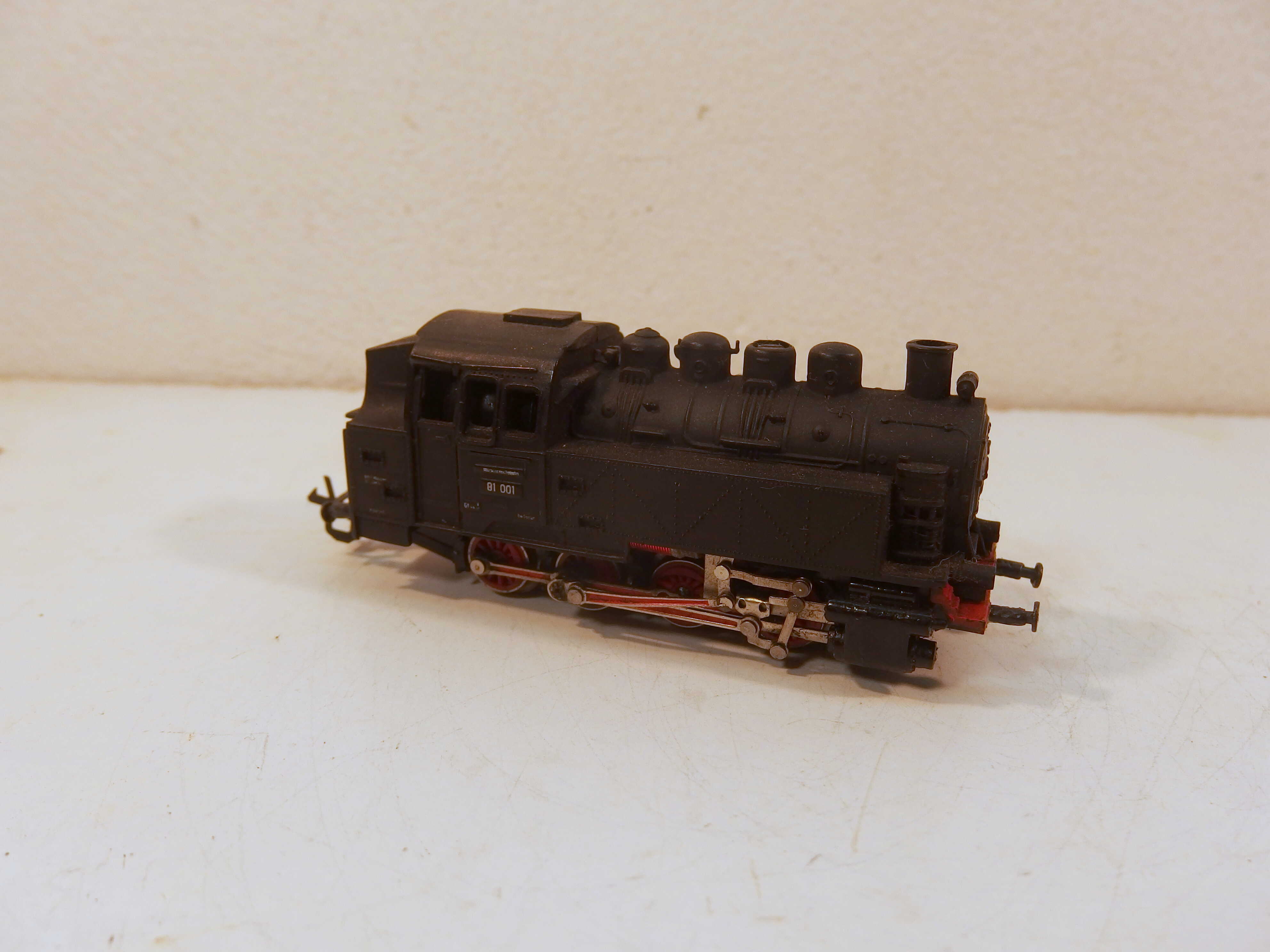 Lokomotiva BR 81 001 TT 03022