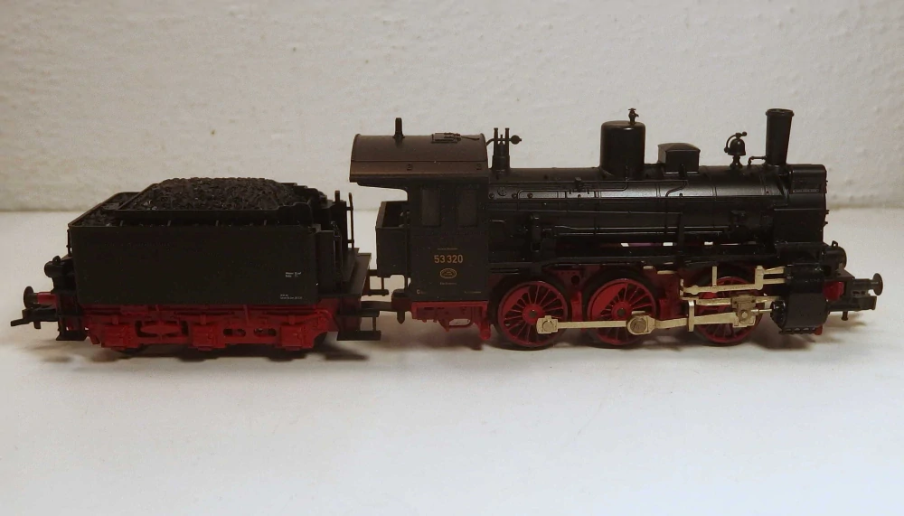 Lokomotiva BR 53 320 DB HO 011026