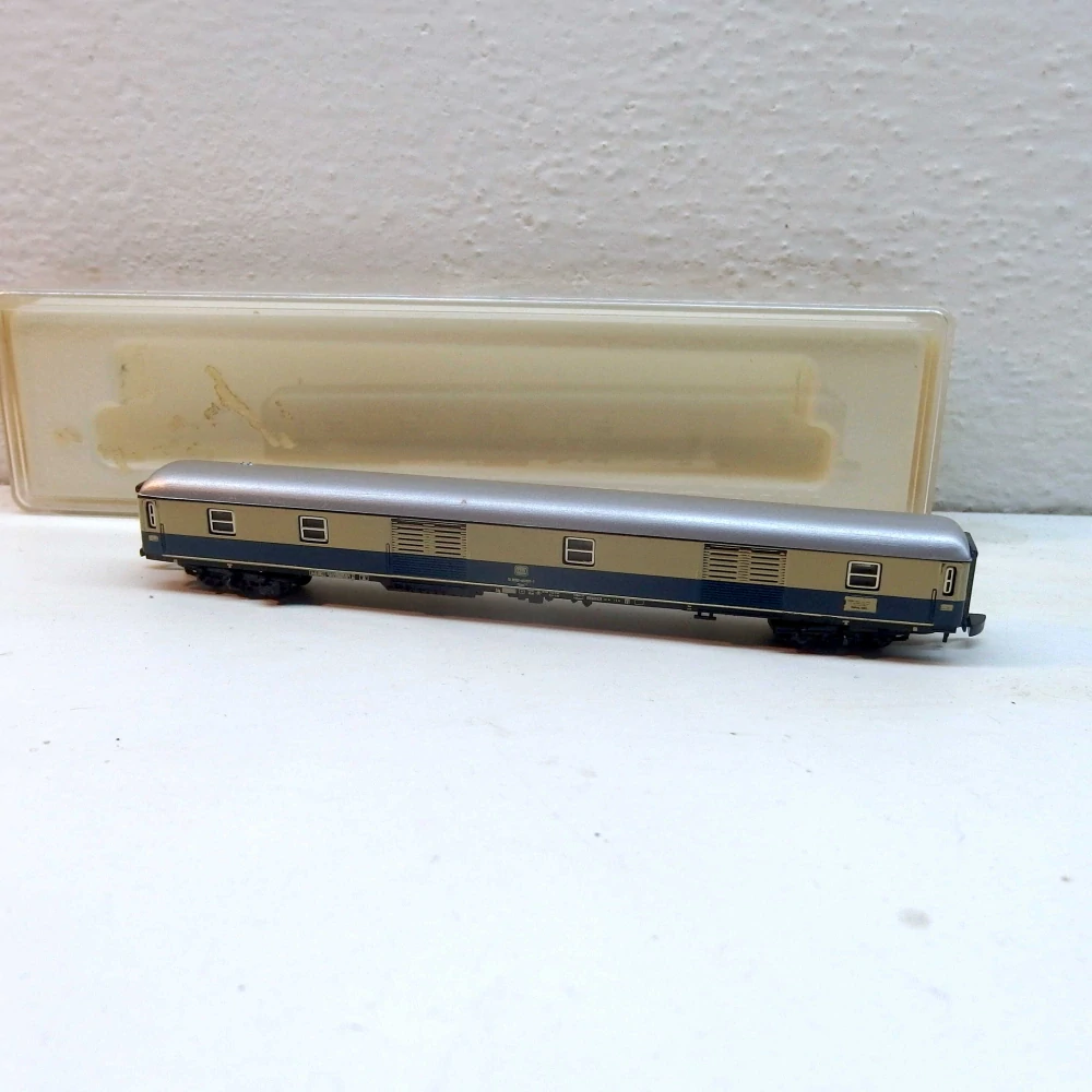 4osý služební vůz DB  Z 00725