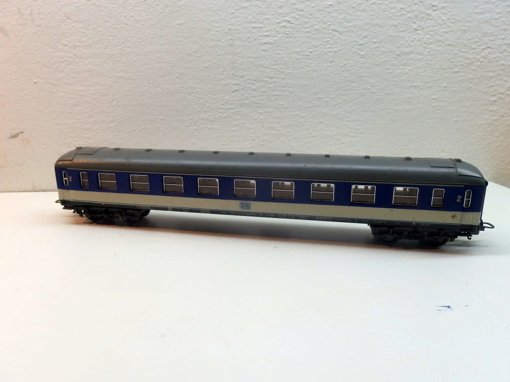 4osý osobní vůz DB 10824