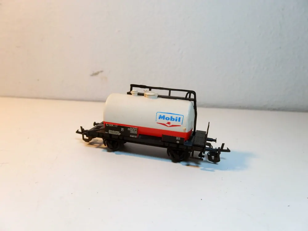 2osá cisterna Mobil SJ TT 164025