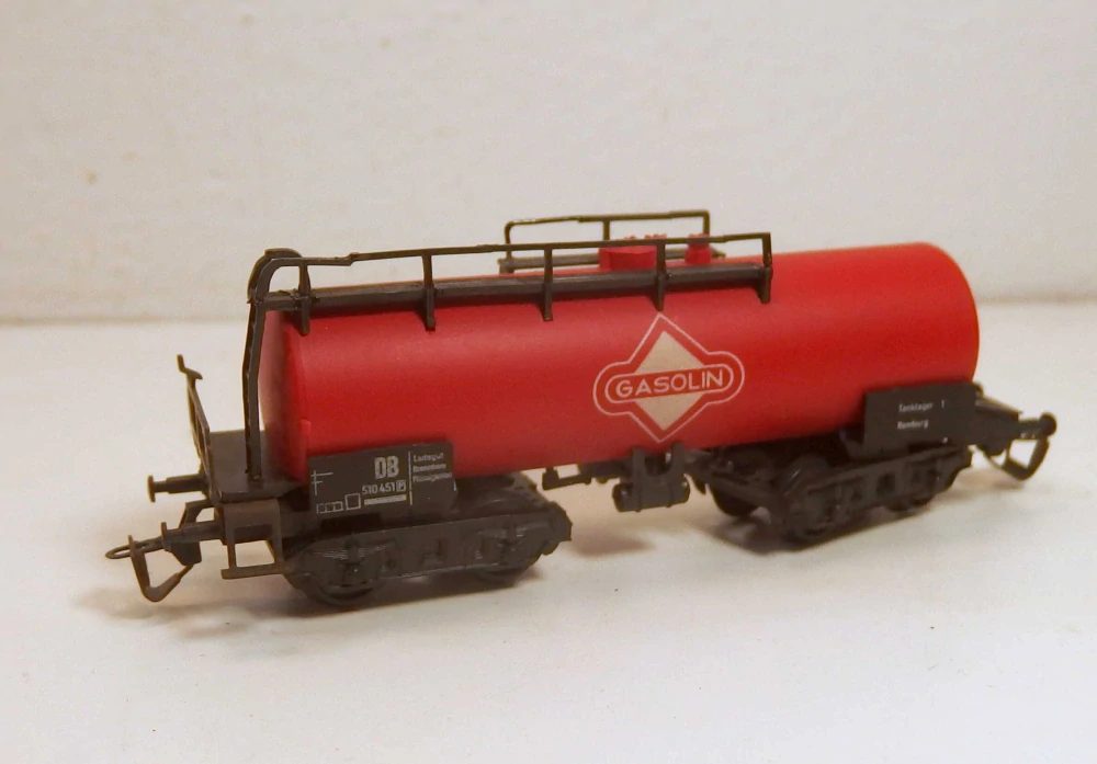 4osá cisterna  Gasolin    TT 190025