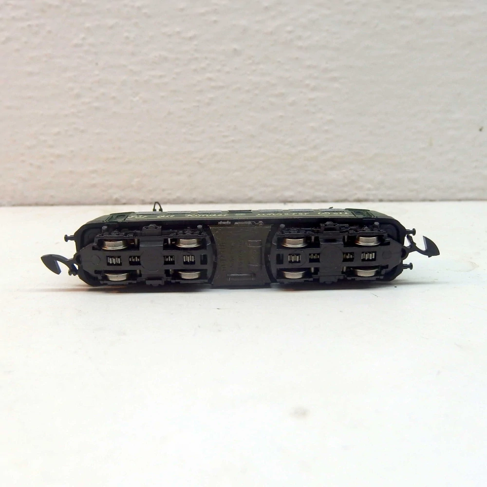 Lokomotiva E 140233-4  DB Z 03225