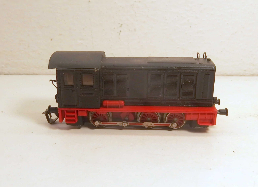 Lokomotiva V 36 DR TT 034026