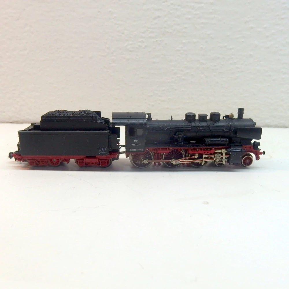Lokomotiva BR 038 772-0 DB N 10425