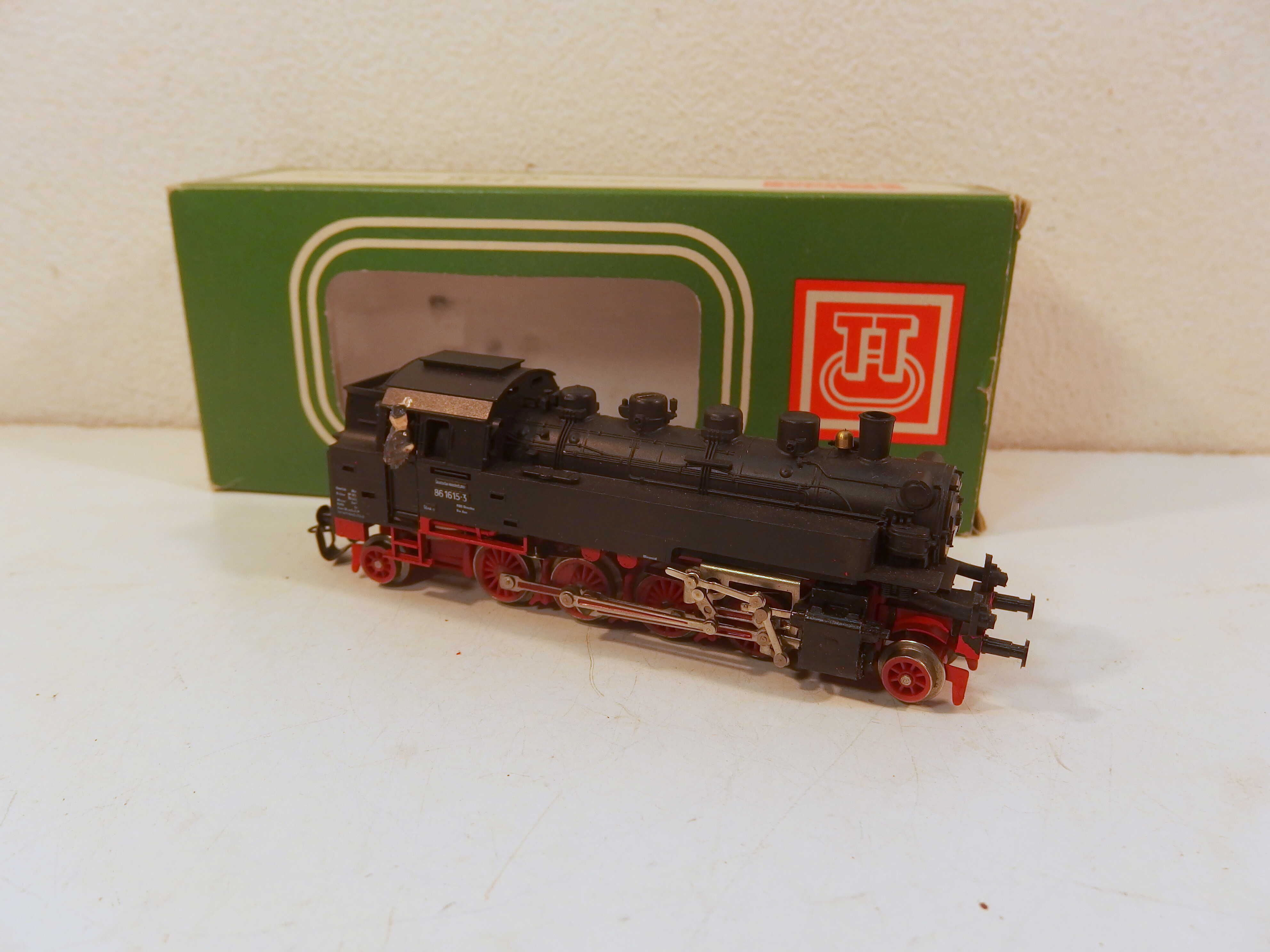 Lokomotiva BR 86 1615-3 DR TT 11723