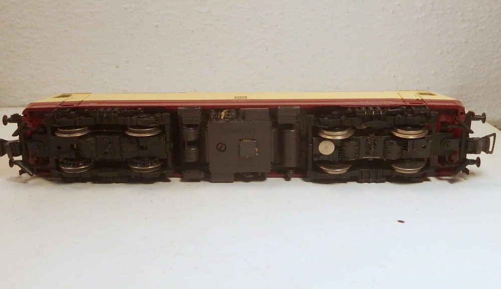 Lokomotiva E 120 002-1 DB HO 006026