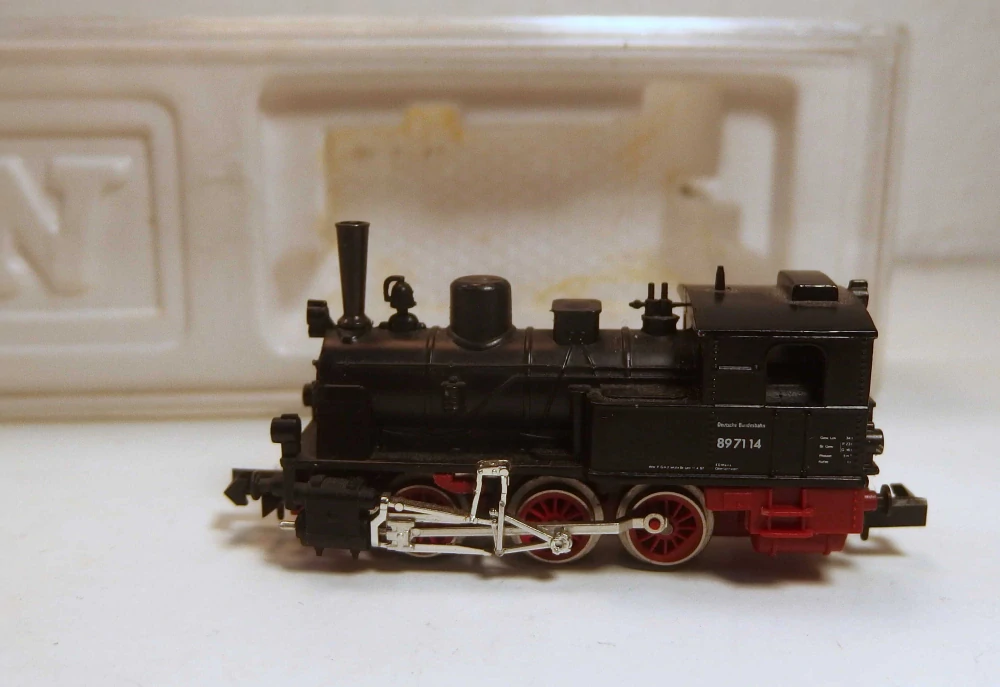Lokomotiva BR 89 7114 DB 235025