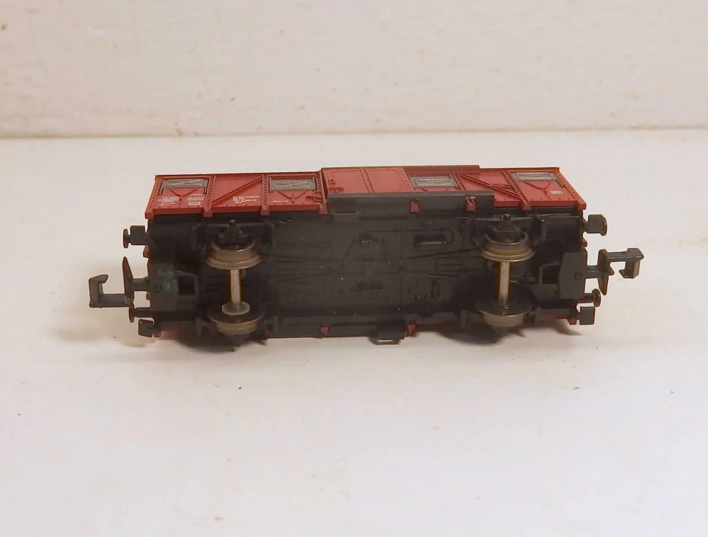 2osý krytý vůz DB   N 041026