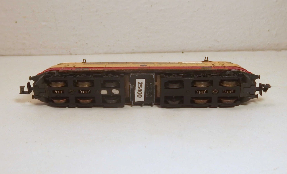 Lokomotiva E 03 001 DB N 193025