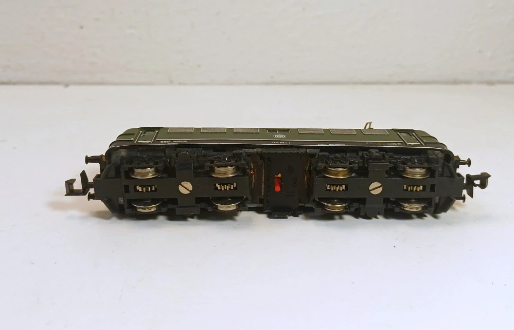 Lokomotiva BR 140 854-1 DB N 218025