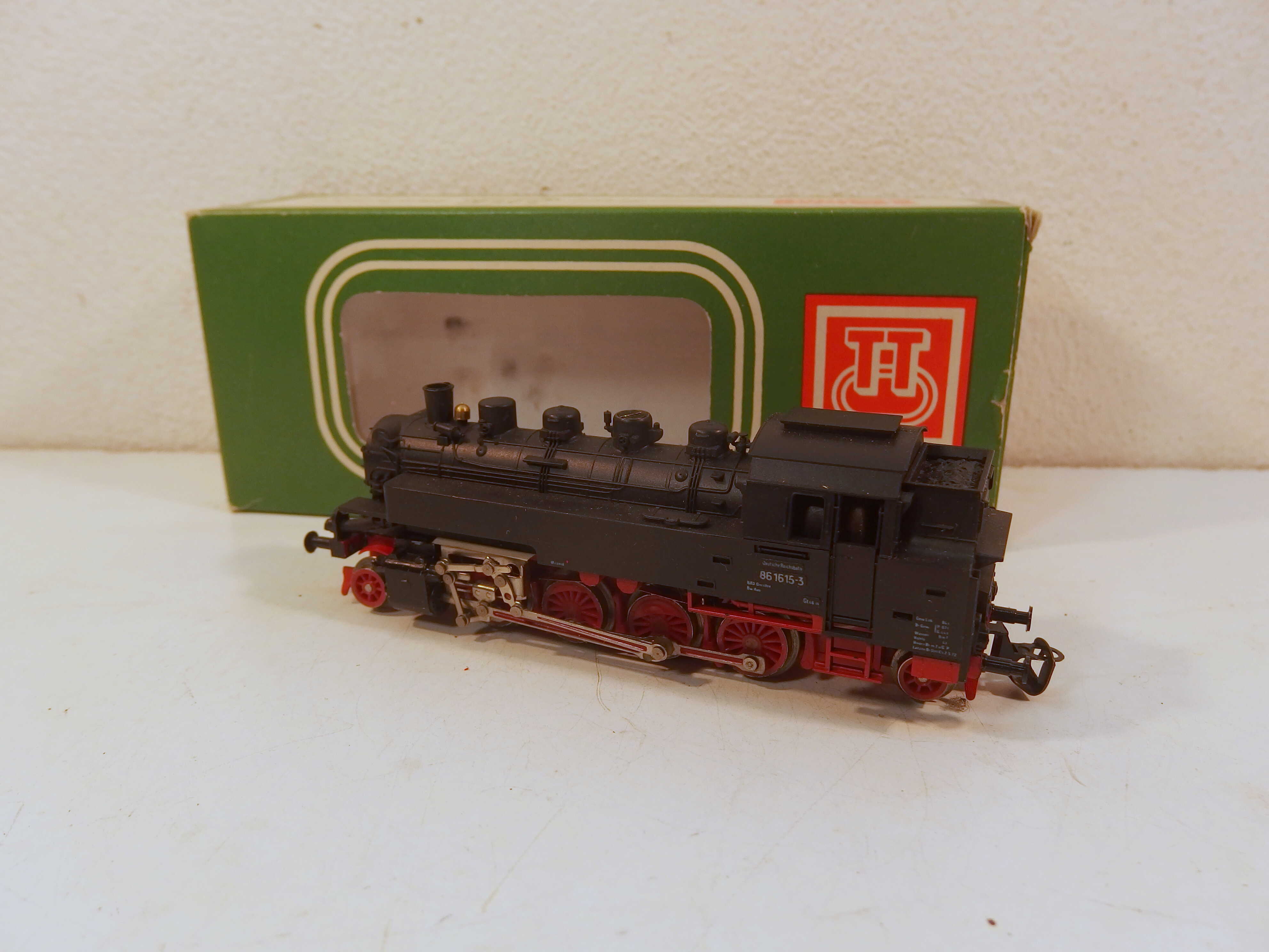 Lokomotiva BR 86 1615-3 DR TT 11723