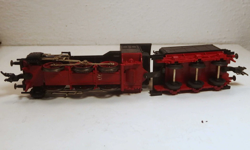 Lokomotiva BR 53 320 DB HO 011026
