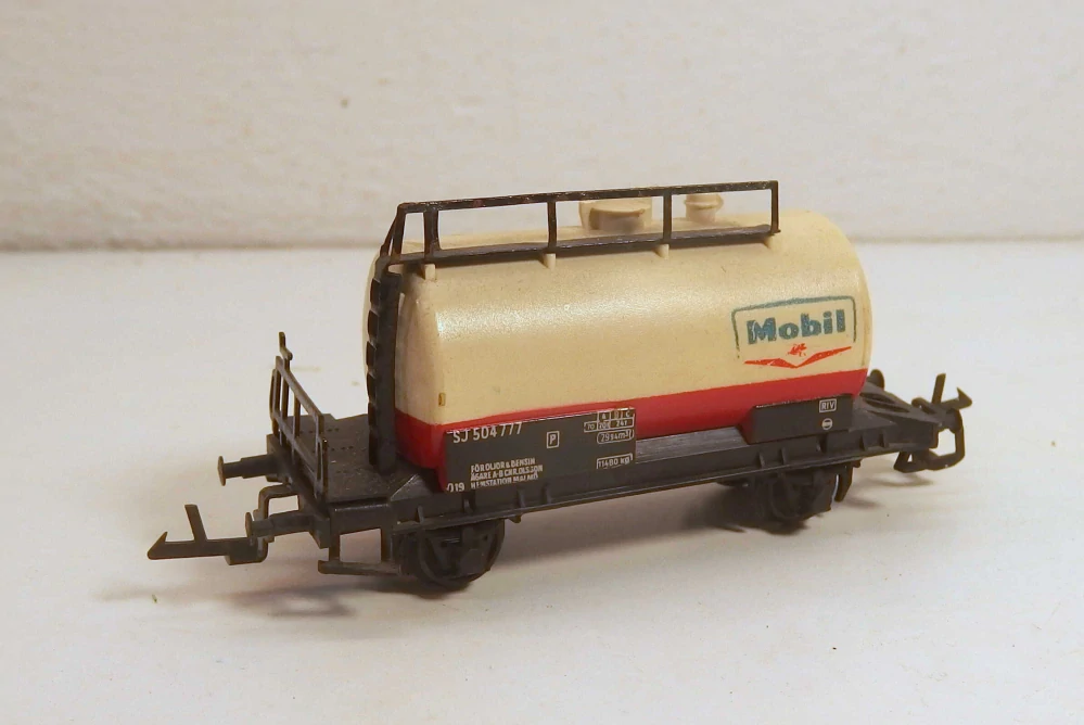 2osá cisterna Mobil SJ TT 164025