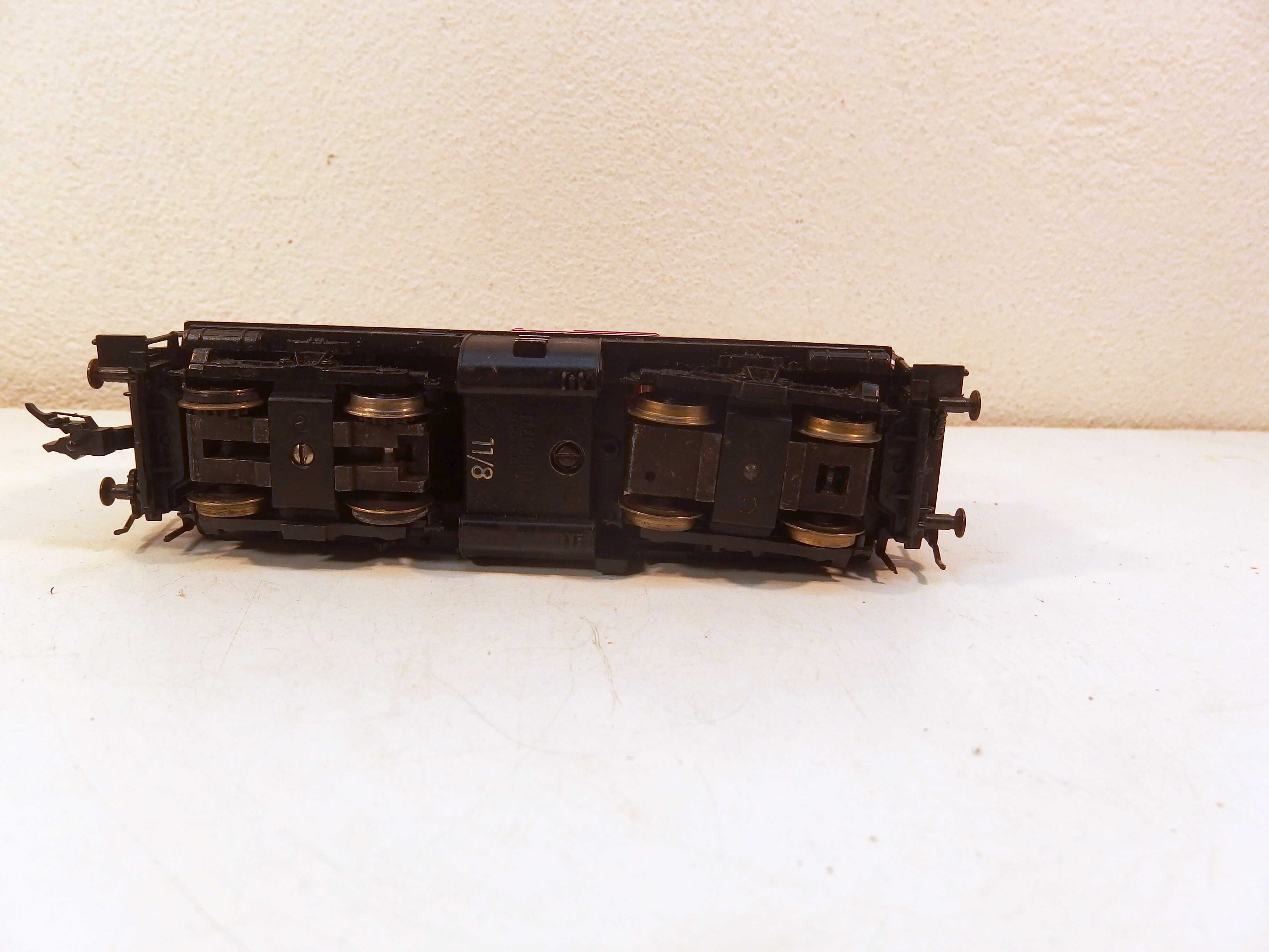 Lokomotiva BR 212 258-8 DB  HO 138022