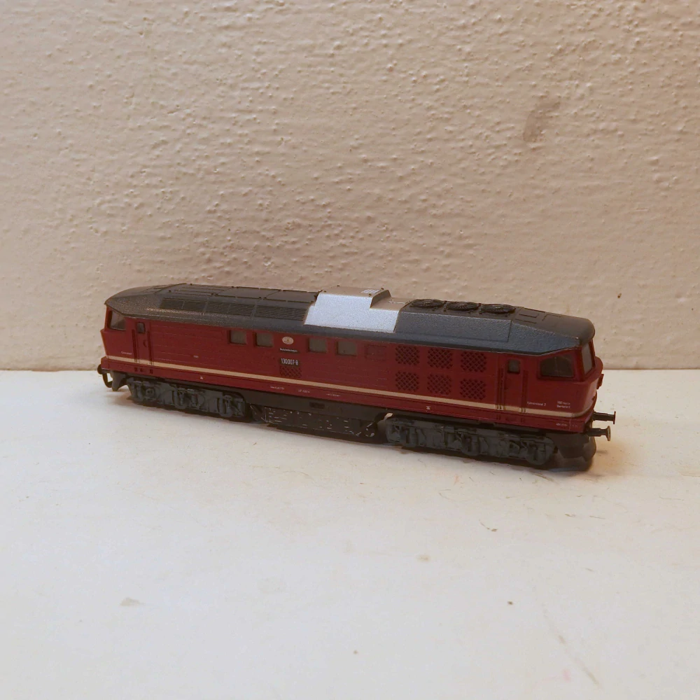 Lokomotiva BR 130 007-8 DR TT 04825