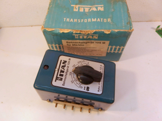Trafo Titan 6-16V střídavý 07216